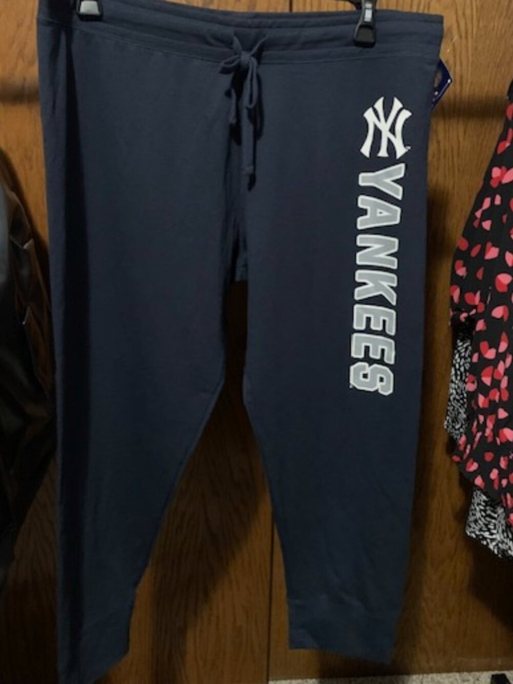 NWT Yankees jogging pants